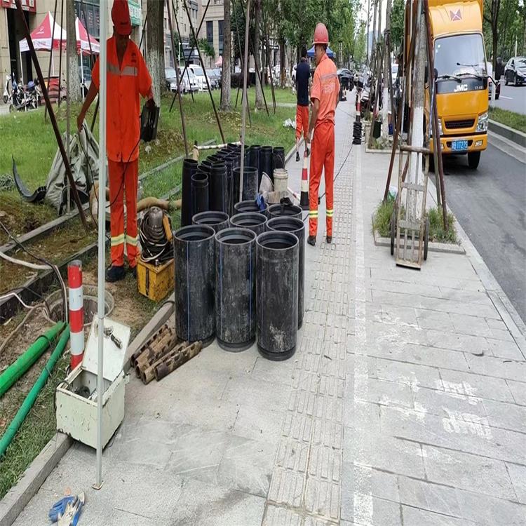 南岳管道短管置换修复